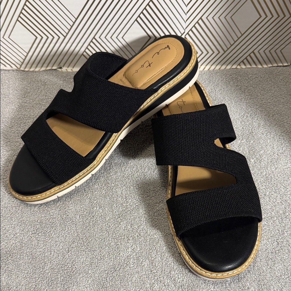 Me Too Hille cutout sandals Women's‎ Sandals slip on black and tan